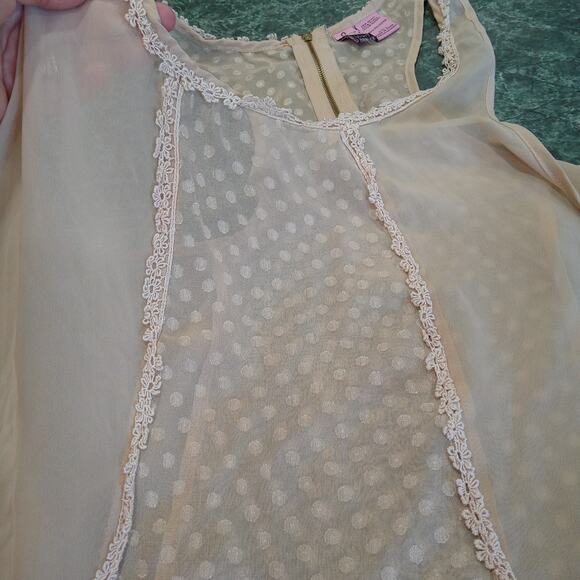 Love On A Hanger Lace Crochet Sheer Dot Tank Top Size Large Boho Fairy Cottage - Picture 11 of 11